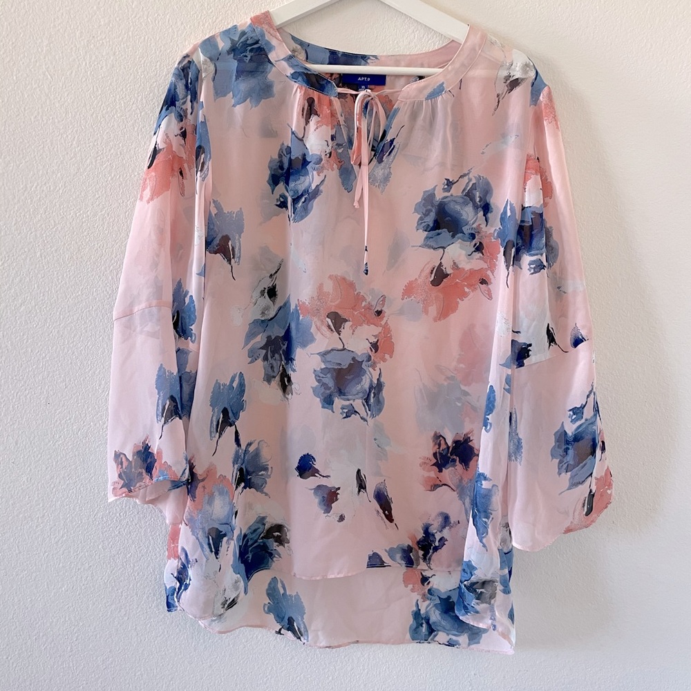 APT. 9 FLORAL BLOUSE